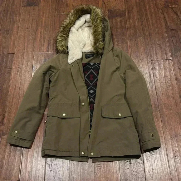 Large LOVE TREE Military Green Hooded Fur Coat - Picture 6 of 12